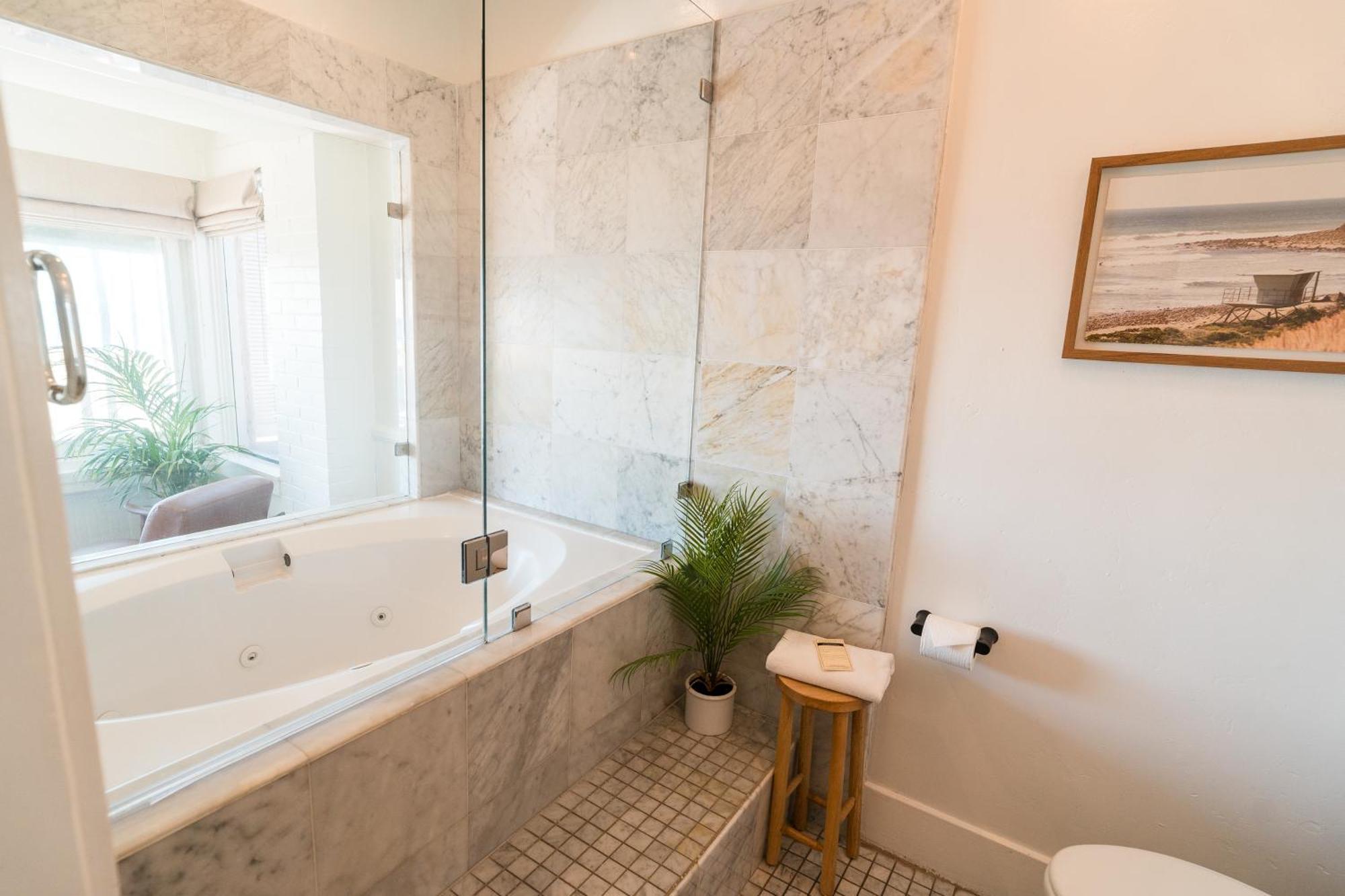 Newport Beach Hotel Dış mekan fotoğraf