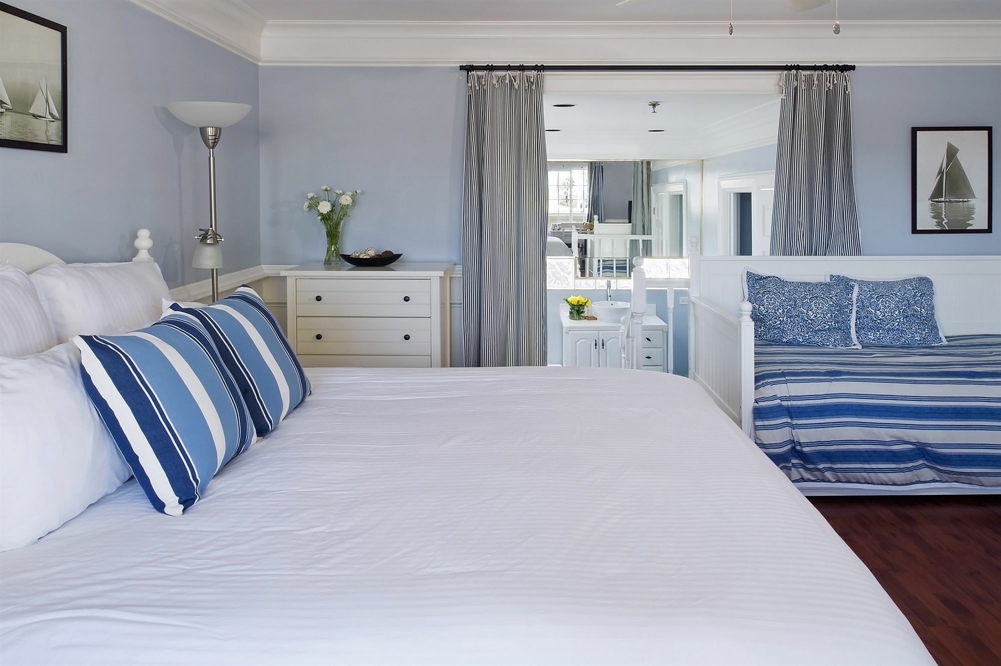 Newport Beach Hotel Dış mekan fotoğraf